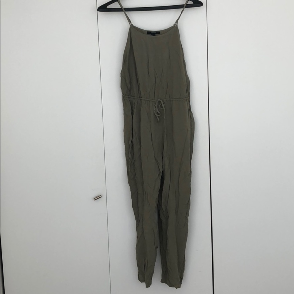 Forever 21 olive jumpsuit size L new w tags